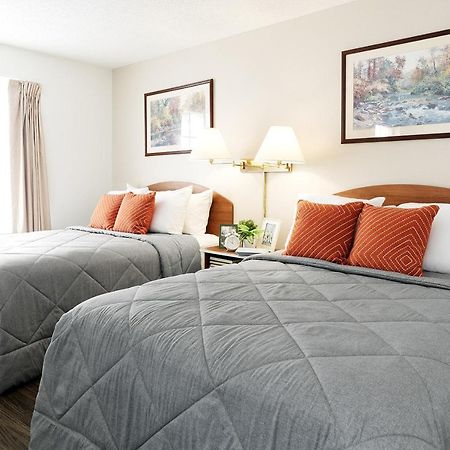 Intown Suites Extended Stay North Charleston Sc - Airport Bagian luar foto